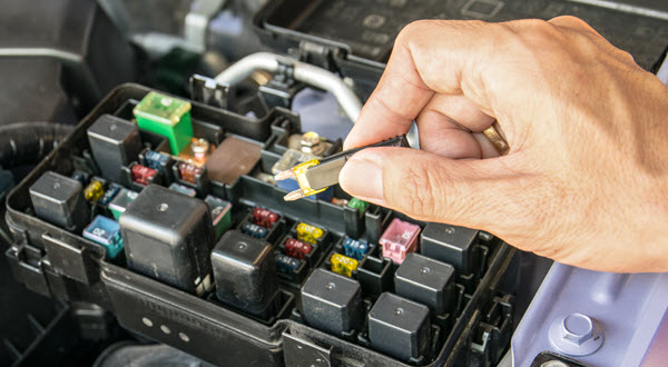  Illuminating the Path: Common Electrical Issues Faced by BMWs